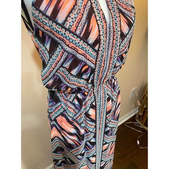Gianni Bini Geometric Maxi Dress NWT HOST PICK - Picture 4 of 15